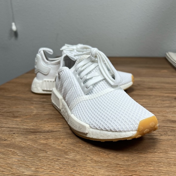 white nmd size 4